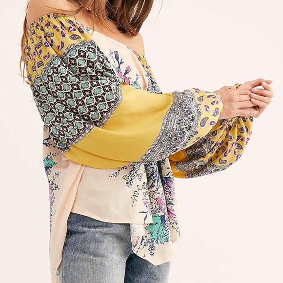 Free People Positano Printed Blouse in Yellow Sz M - Picture 3 of 9